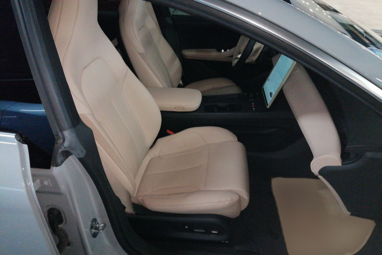 蔚来ET5 2022款 75kWh局部细节41