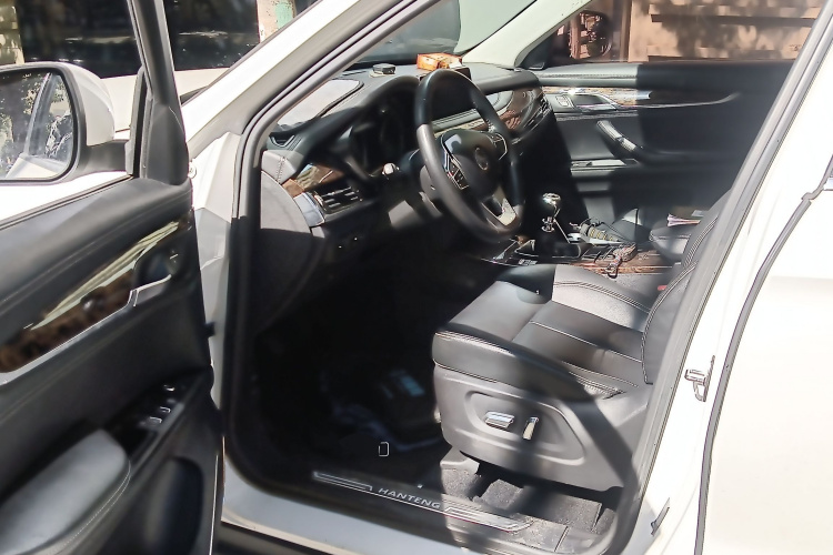 汉腾汽车 汉腾X7 2016款 1.5T 手动尊享型中控内饰7003