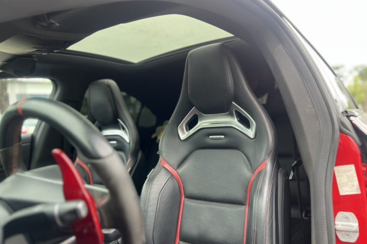 奔驰CLA AMG 2016款 AMG CLA 45 4MATIC中控内饰7001