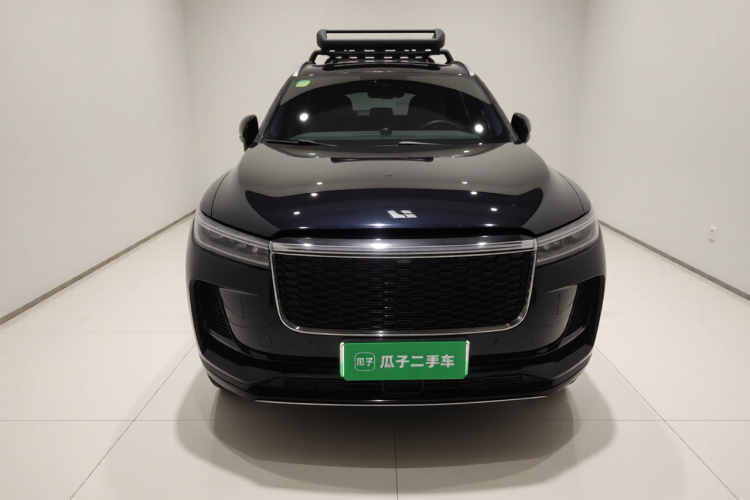 理想汽车 理想ONE 2021款 增程6座版车身外观2