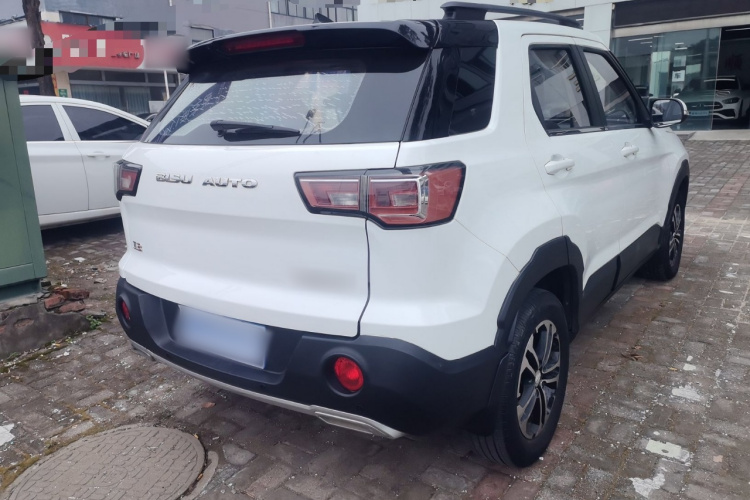 比速汽车 比速T3 2017款 1.3T 手动豪华型车身外观7