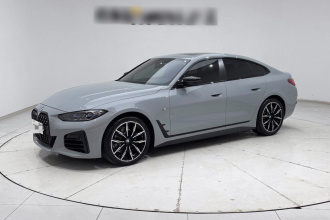 宝马4系 2022款 425i Gran Coupe M运动曜夜套装