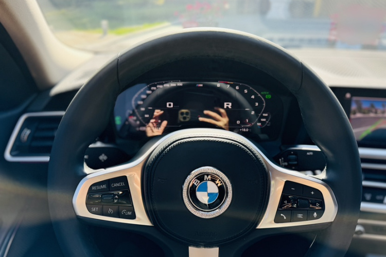 宝马3系 2021款 325Li M运动套装局部细节13