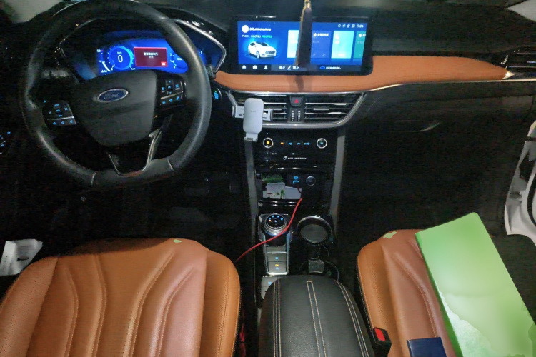 福特 锐际 2020款 EcoBoost 245 四驱嘉享款中控内饰7002