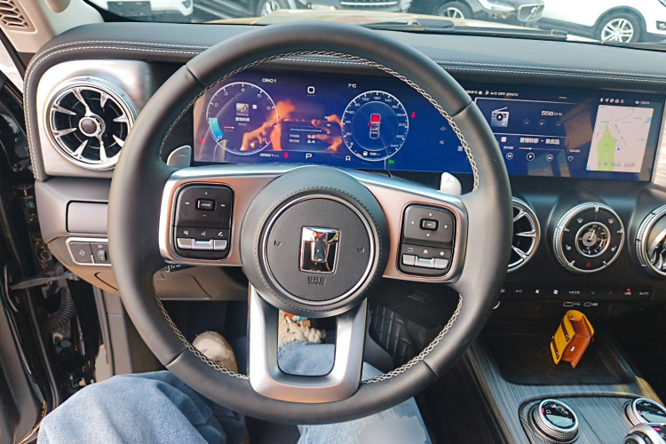 坦克300 2024款 2.0T 征服者局部细节13