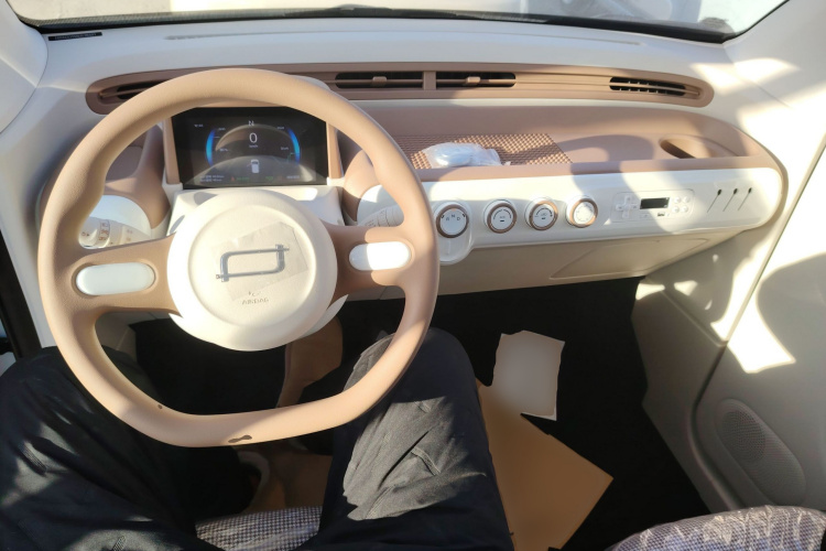 奔腾小马 2026款 222km 萌趣马 Plus中控内饰12