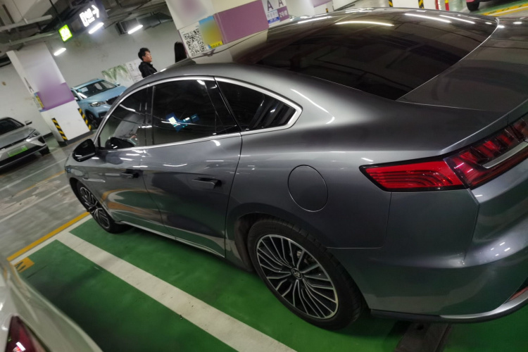 比亚迪 汉 2020款 EV 超长续航版豪华型车身外观6003