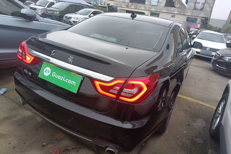 红旗H7 2021款 1.8T 舒适版车身外观7