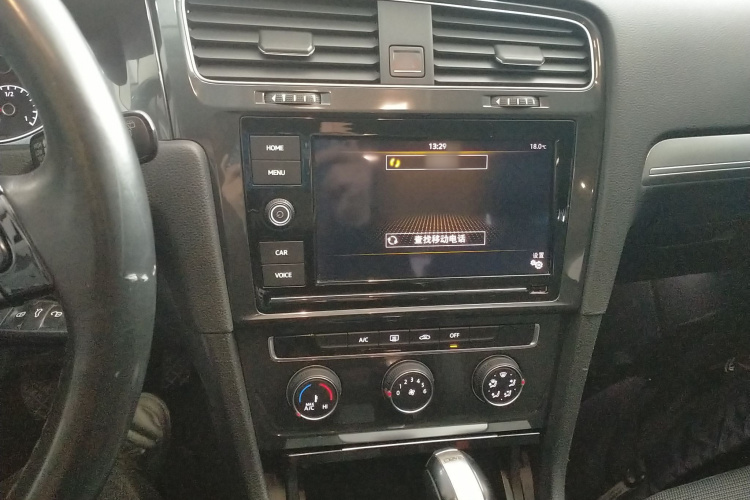 大众 高尔夫 2019款 280TSI DSG舒适型 国V局部细节16