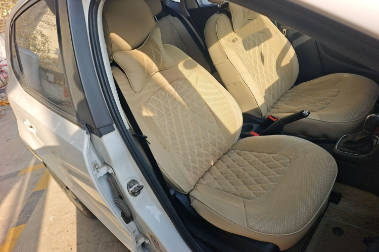 大众 Polo 2016款 1.6L 自动舒适型局部细节41