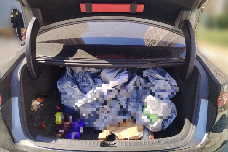 比亚迪 汉 2022款 DM-i 121KM 尊荣型中控内饰23