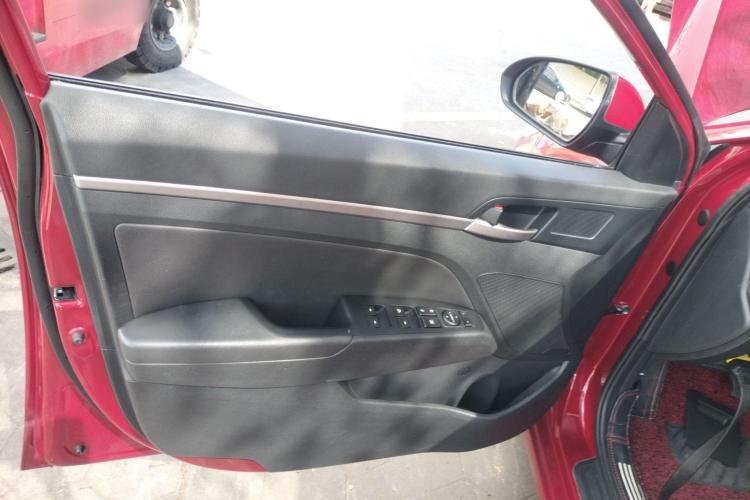 现代 领动 2019款 1.5L CVT智炫·精英型中控内饰7007