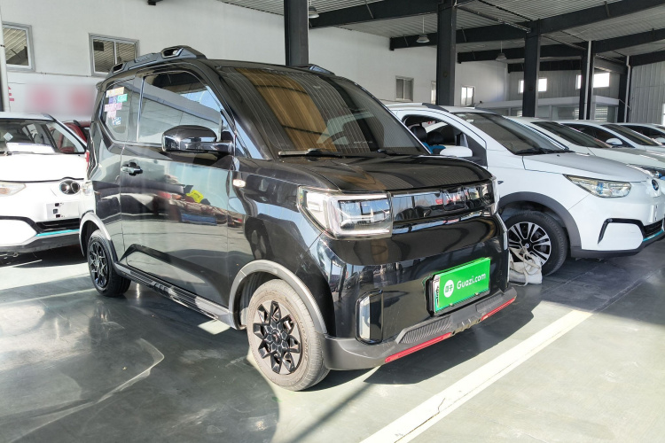 五菱汽车 宏光MINIEV 2022款 GAMEBOY 200km 玩咖款 磷酸铁锂车身外观3