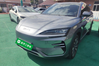 比亚迪 宋PLUS新能源 2025款 EV 520km 尊贵型