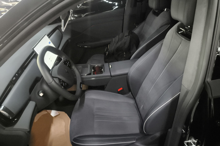 岚图汽车 岚图知音 2024款 四驱全球版局部细节19