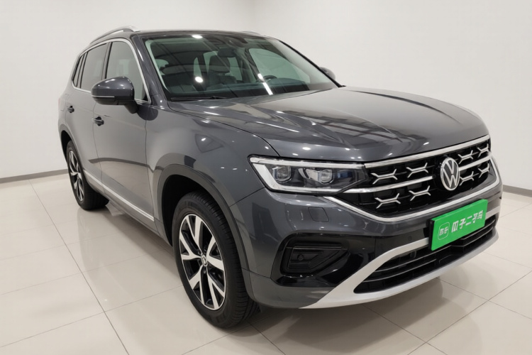 大众 探岳 2023款 300TSI 两驱豪华Plus进阶版车身外观3