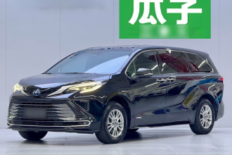 丰田 赛那SIENNA 2021款 2.5L混动 尊贵版