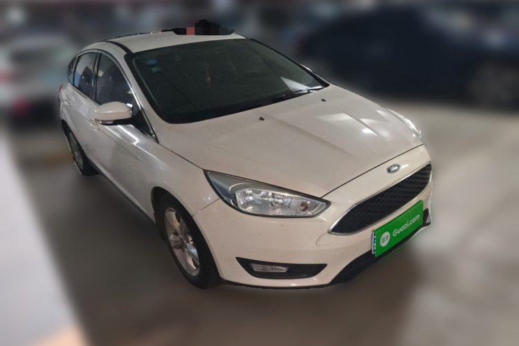 福特 福克斯 2017款 两厢 1.6L 自动舒适型智行版车身外观6002