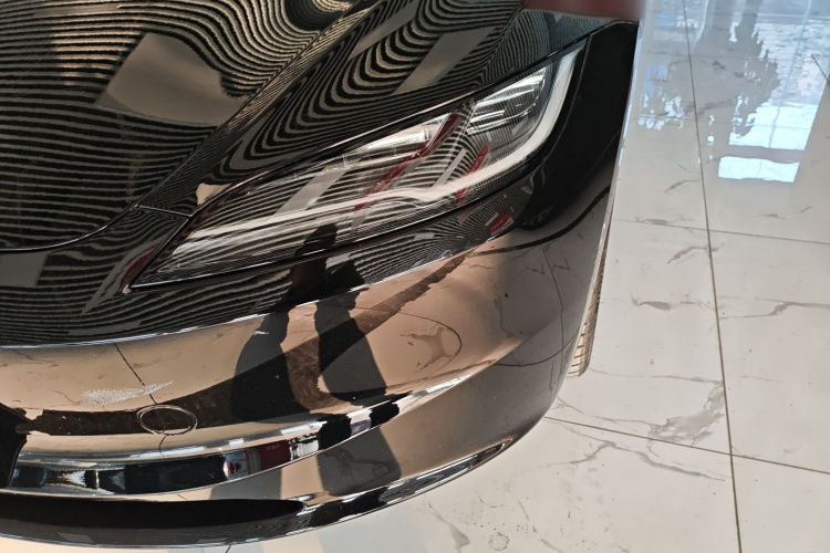 特斯拉 Model 3 2023款 长续航全轮驱动版局部细节36