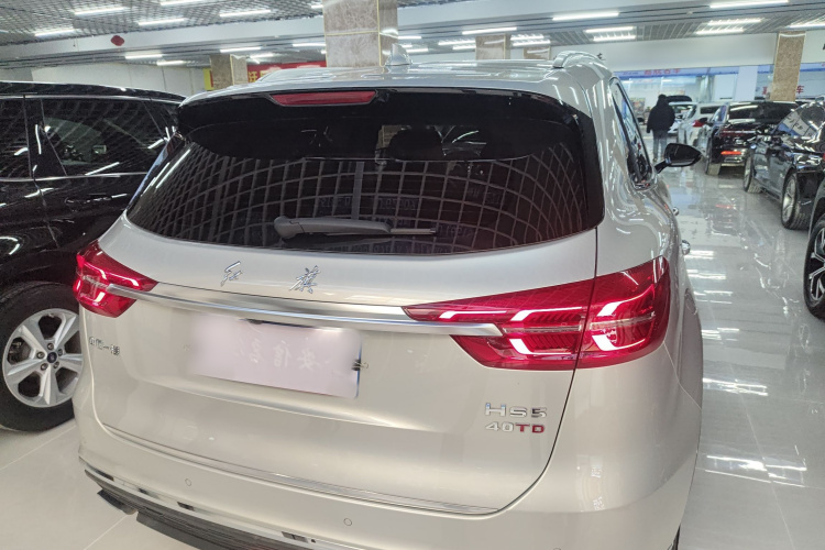 红旗HS5 2022款 改款 2.0T 智联旗享版车身外观6