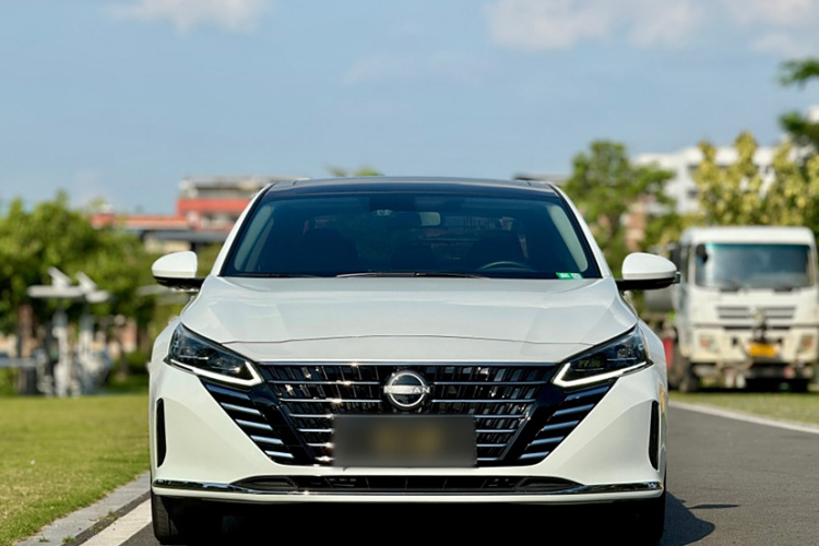 日产 天籁 2022款 2.0L XL-TLS 悦享版车身外观6002