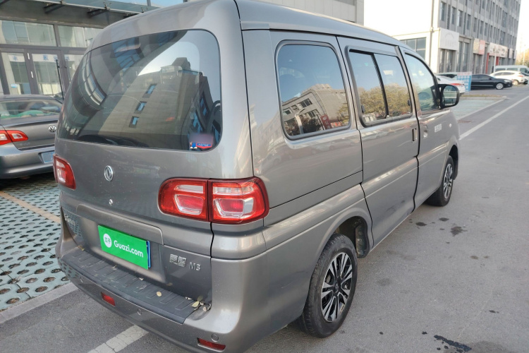 东风风行 菱智 2018款 M3 1.5L 5座基本型车身外观6005