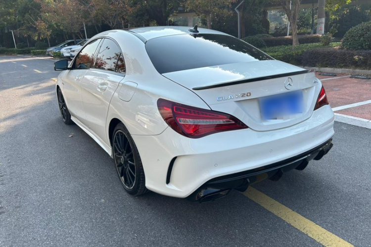 奔驰CLA 2016款 改款 CLA 220 4MATIC车身外观6005
