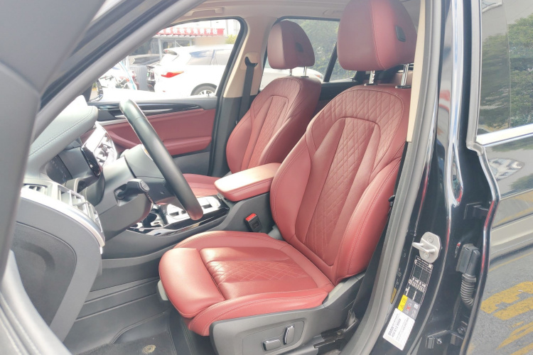 宝马iX3 2023款 领先型局部细节19