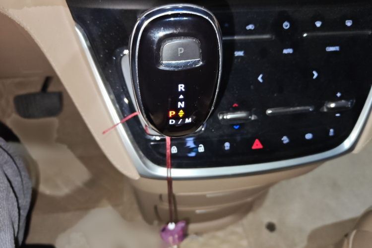 别克GL8 2021款 ES陆尊 653T 尊享型局部细节18