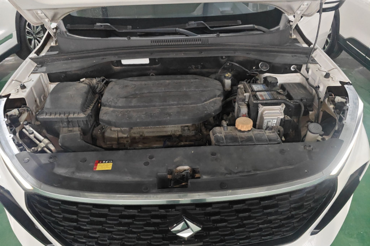 宝骏RS-3 2020款 1.5L CVT智能精英型局部细节24