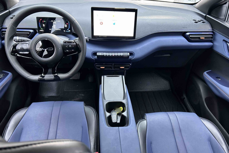 比亚迪 海鸥 2024款 荣耀版 305km 活力版中控内饰7004