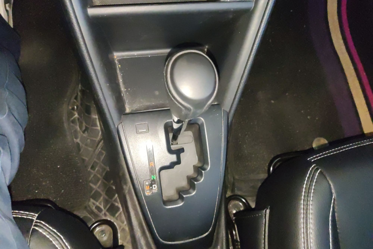 丰田 YARiS L 致炫 2016款 改款 1.5E CVT魅动版局部细节18