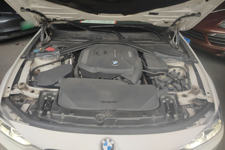 宝马3系 2017款 320i M运动型局部细节24