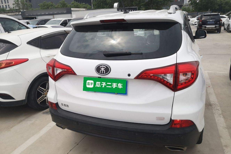 比亚迪 宋 2018款 1.5TID 自动智联尊贵型车身外观6004