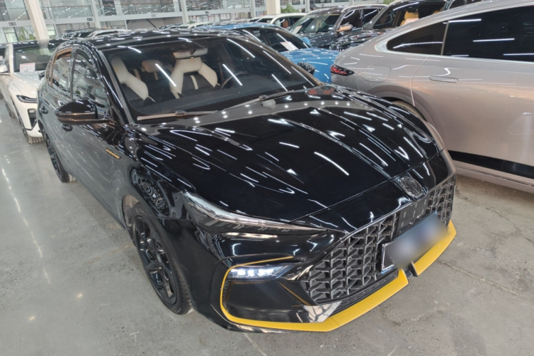 名爵 MG6 2021款 Pro 1.5T 自动Trophy豪华版车身外观3