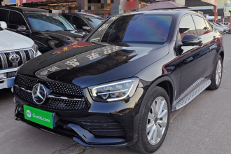 奔驰GLC轿跑 2021款 GLC 260 4MATIC 轿跑SUV