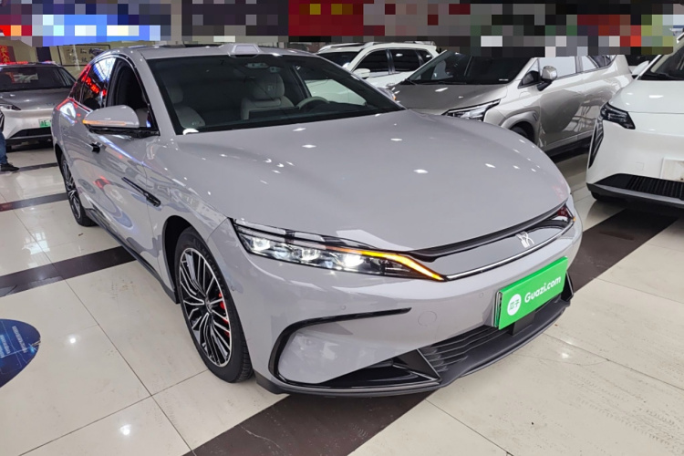 比亚迪 汉 2025款 EV 701KM激光雷达智驾型车身外观3