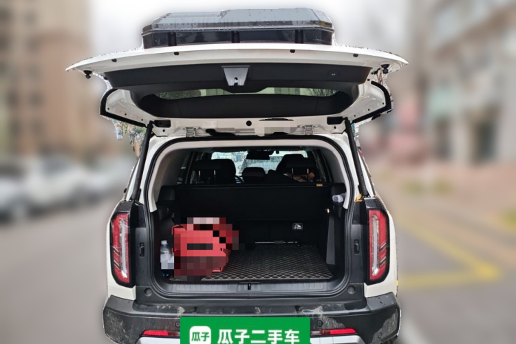 北京越野 北京BJ30 2024款 1.5T 魔核电驱进阶版中控内饰23