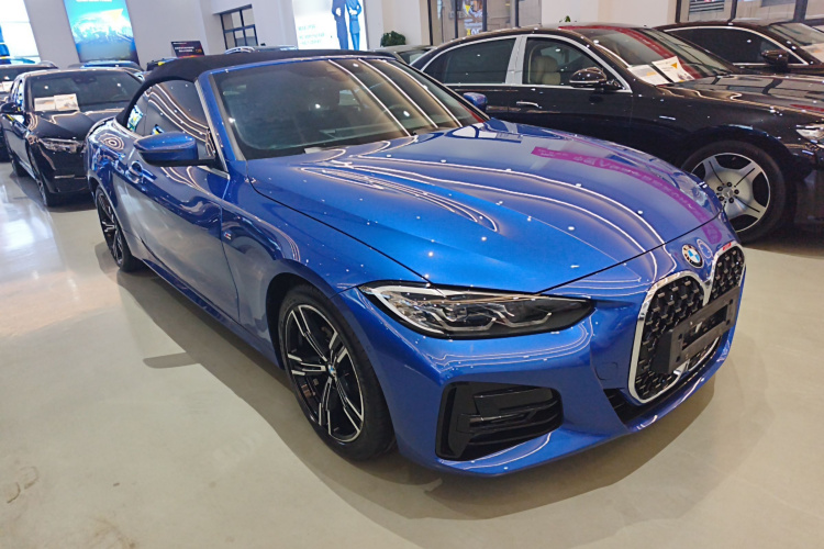 宝马4系 2023款 425i 敞篷M运动套装车身外观3