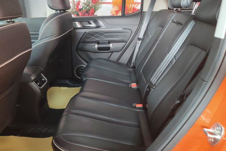 坦克300 2021款 越野版 2.0T 征服者中控内饰7004