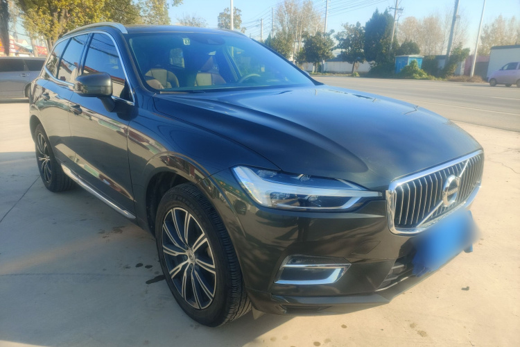 沃尔沃XC60 2021款 T5 四驱智远豪华版车身外观3