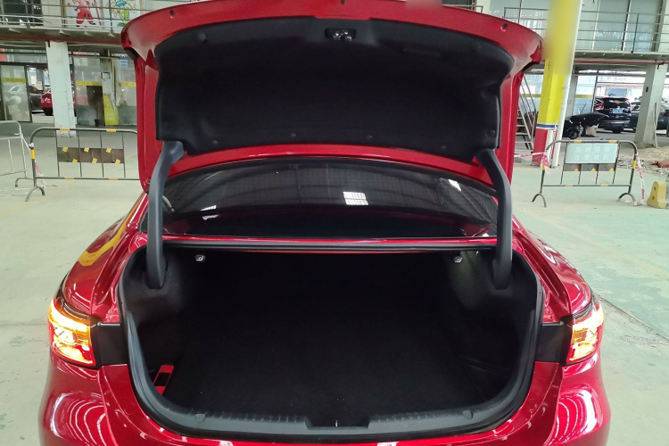 马自达 阿特兹 2021款 2.5L 蓝天尊崇版局部细节23