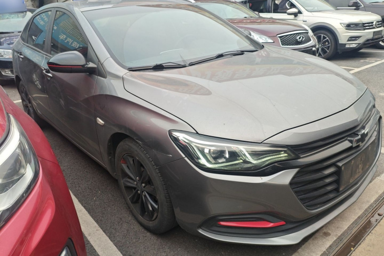 雪佛兰 科鲁泽 2019款 Redline 320T 双离合欢快版 国VI车身外观6002