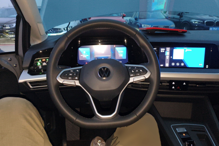 大众 高尔夫 2023款 改款 280TSI DSG Pro中控内饰13