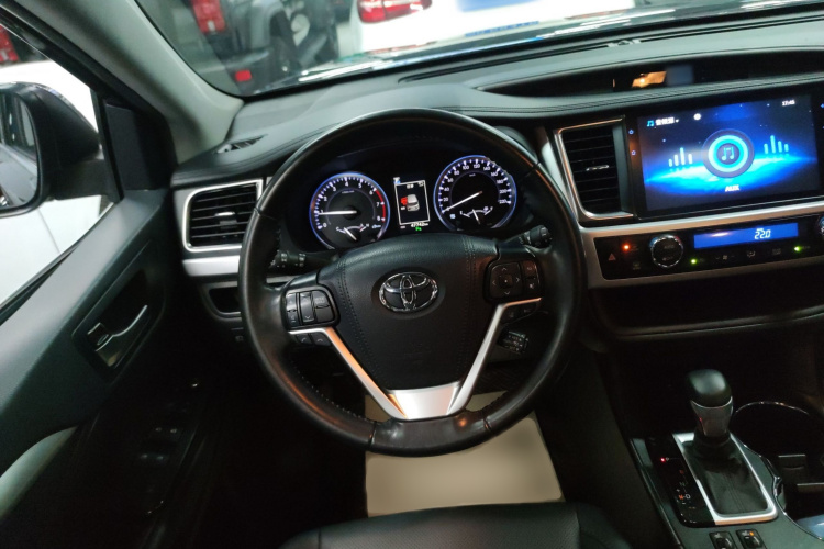 丰田 汉兰达 2021款 2.0T 四驱豪华版 7座局部细节13