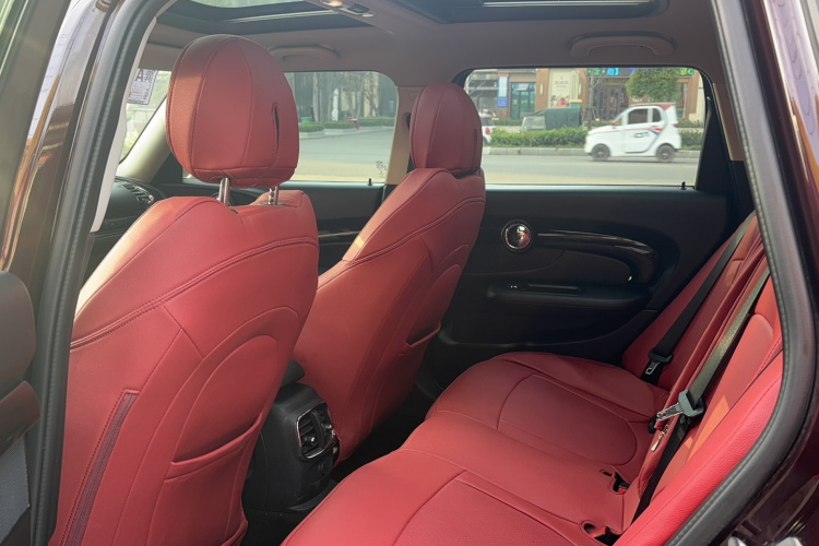 MINI Clubman 2016款 1.5T COOPER中控内饰7002