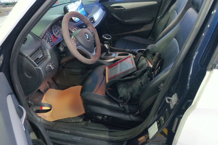 宝马X1 2014款 sDrive18i 时尚型局部细节19