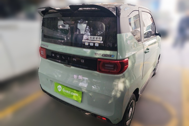 五菱汽车 宏光MINIEV 2021款 马卡龙臻享款 三元锂车身外观6005