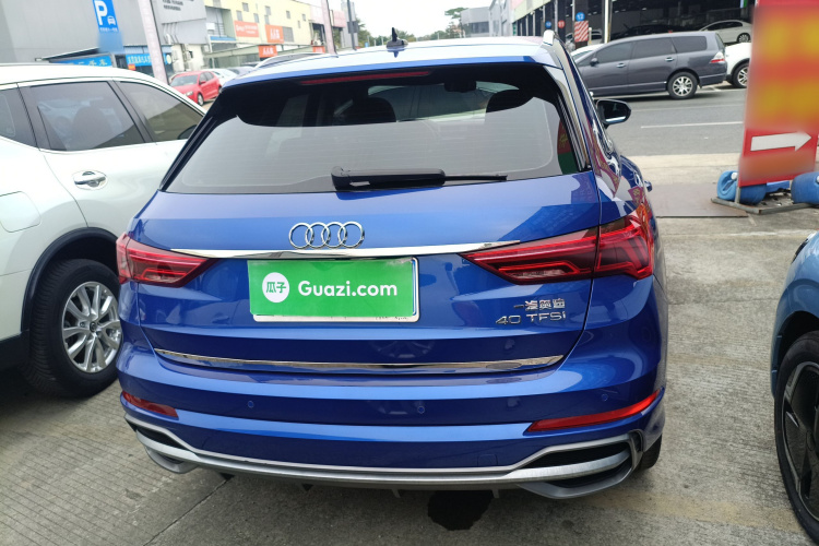奥迪Q3 2019款 40 TFSI 时尚动感型车身外观6