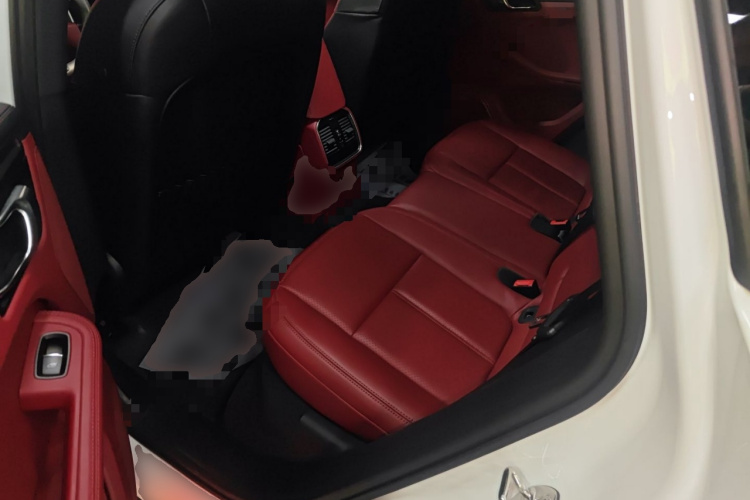 保时捷 2023款 Macan 2.0T中控内饰7004